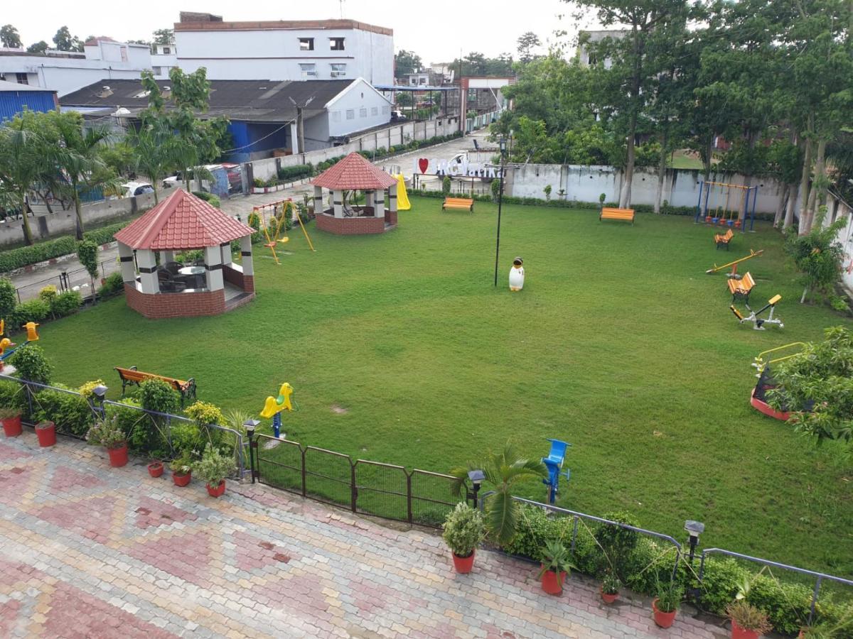 Shree R.C.Vatika 호텔 Motihari 외부 사진